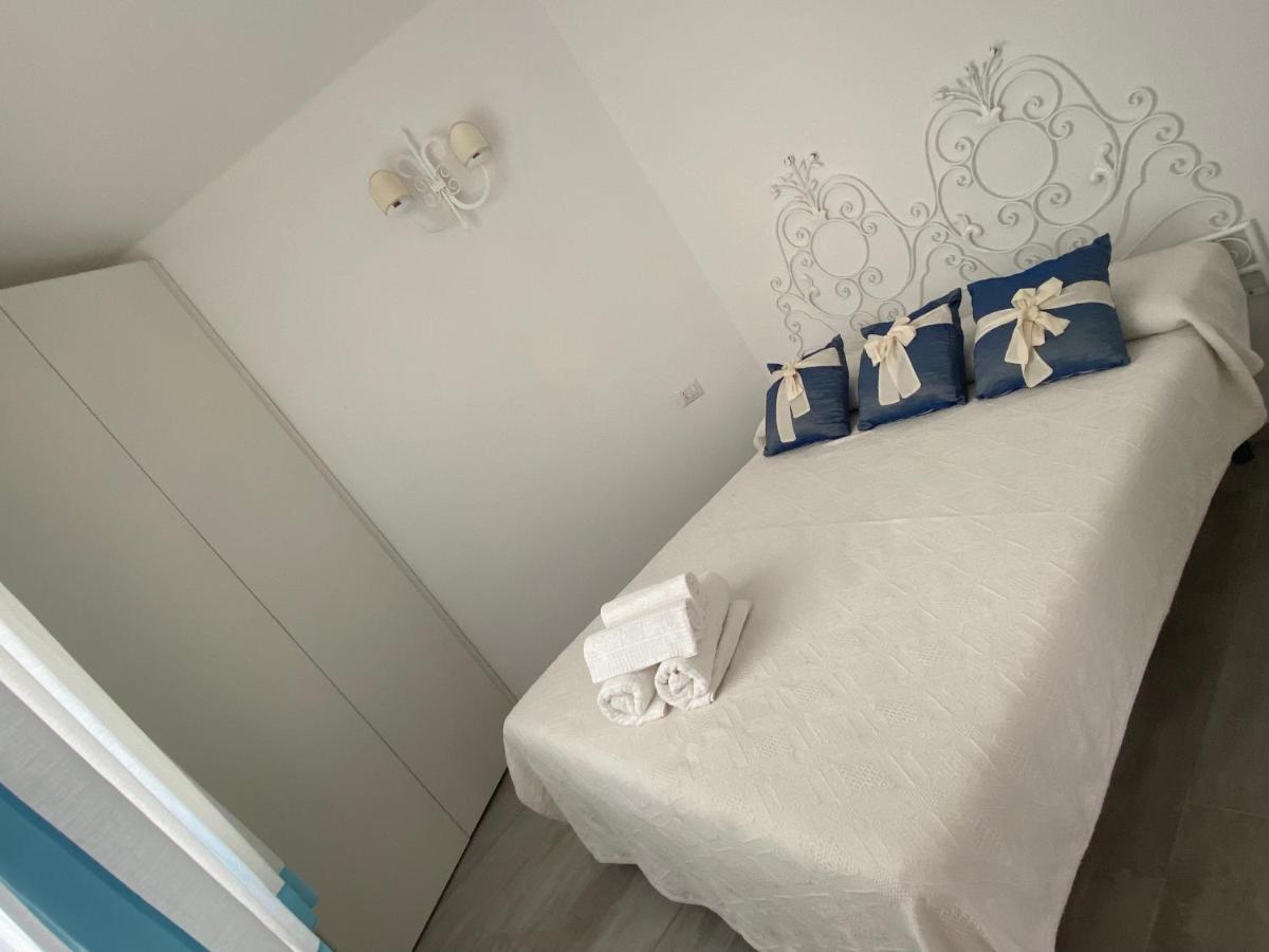 La Casa Sull'Acqua Villa Olbia Dış mekan fotoğraf